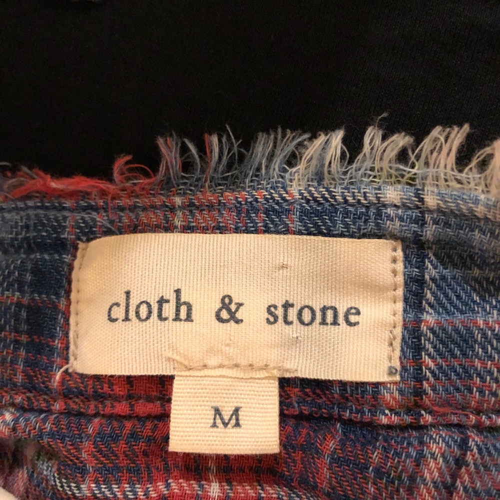 Cloth & stone plaid button and tie front top - Picture 4 of 8